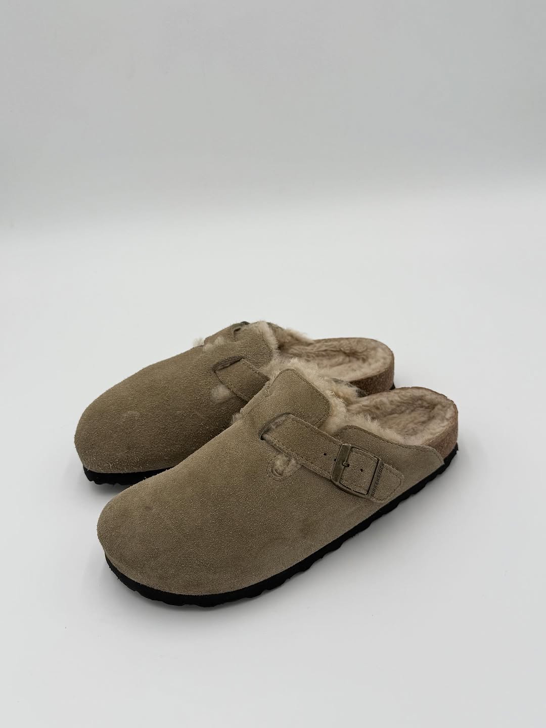 Fizac Boston Clog Suede